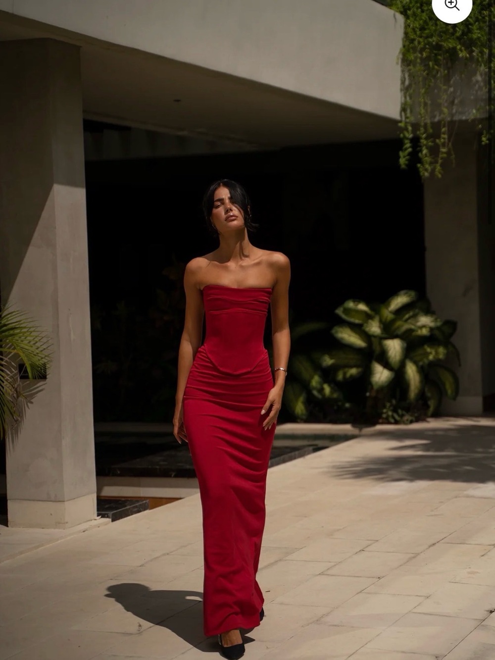 Strapless Red Evening Gown - Elegant Slim Silhouette